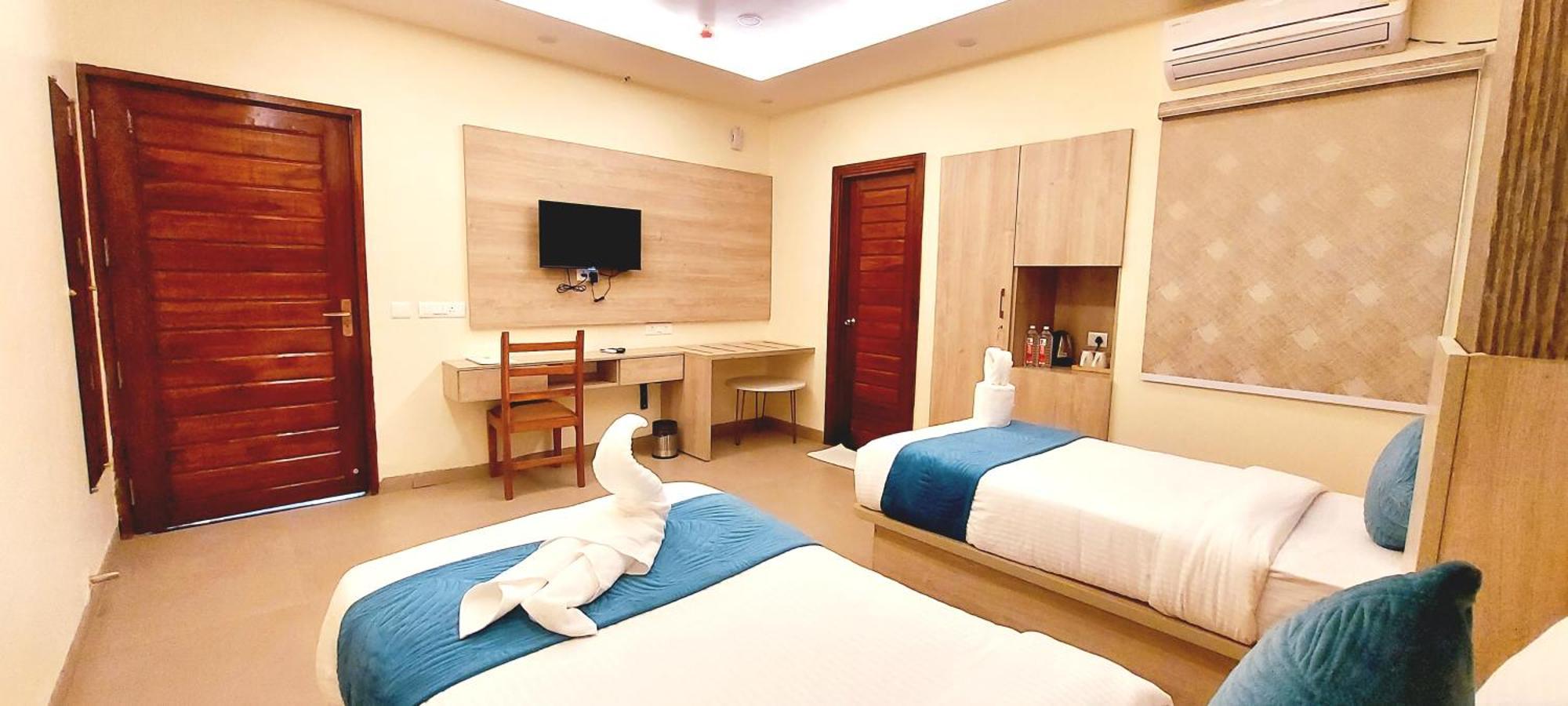 Hotel Ananda Kashi Varanasi Esterno foto
